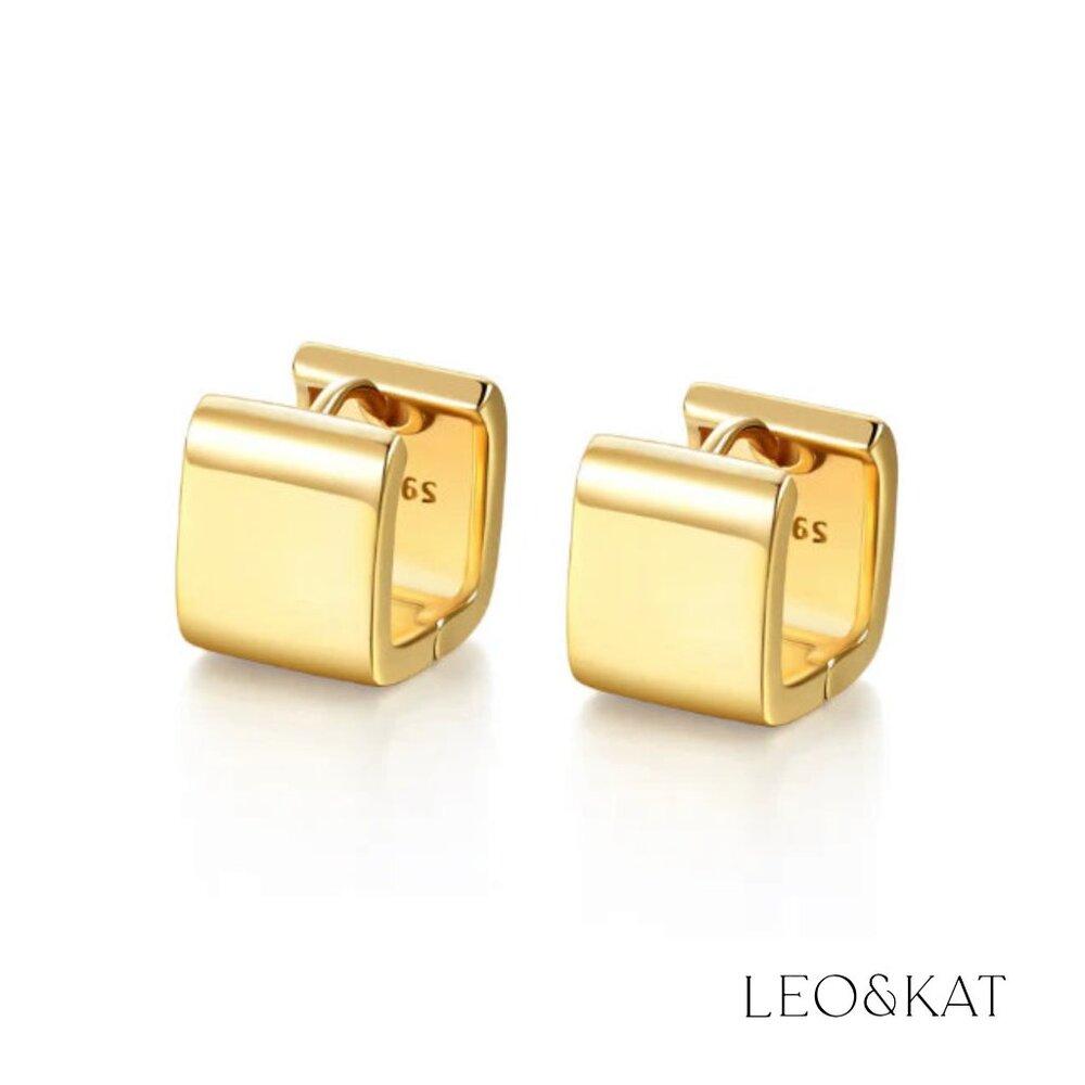 Extra Chunky Square Huggie Earrings. 925 Sterling Silver. #1057 - Picture 2 of 9